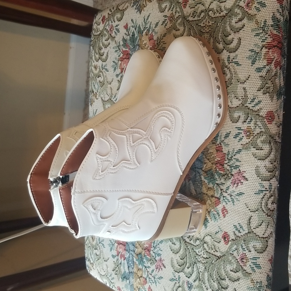 White country booties